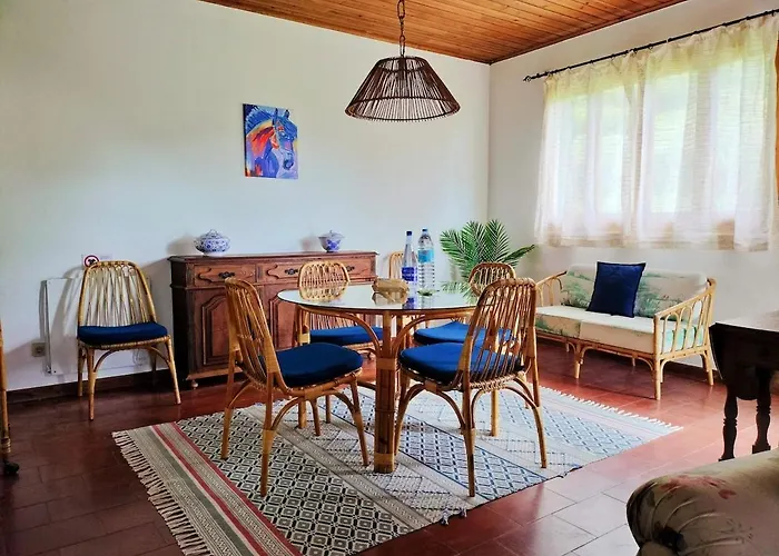 Casa Pedras Do Galego - *